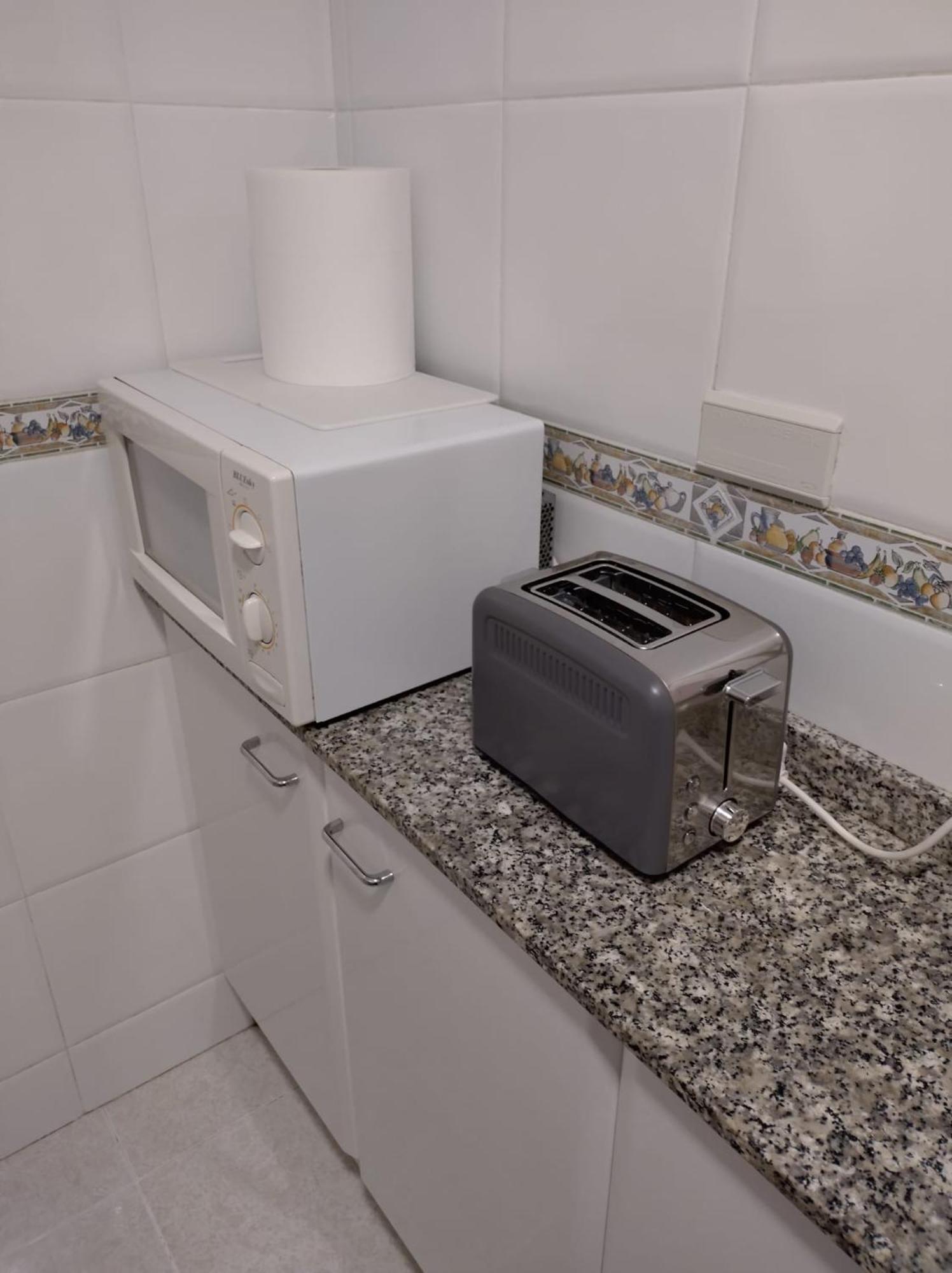 Cajal Apartments サンタ・ポラ 部屋 写真