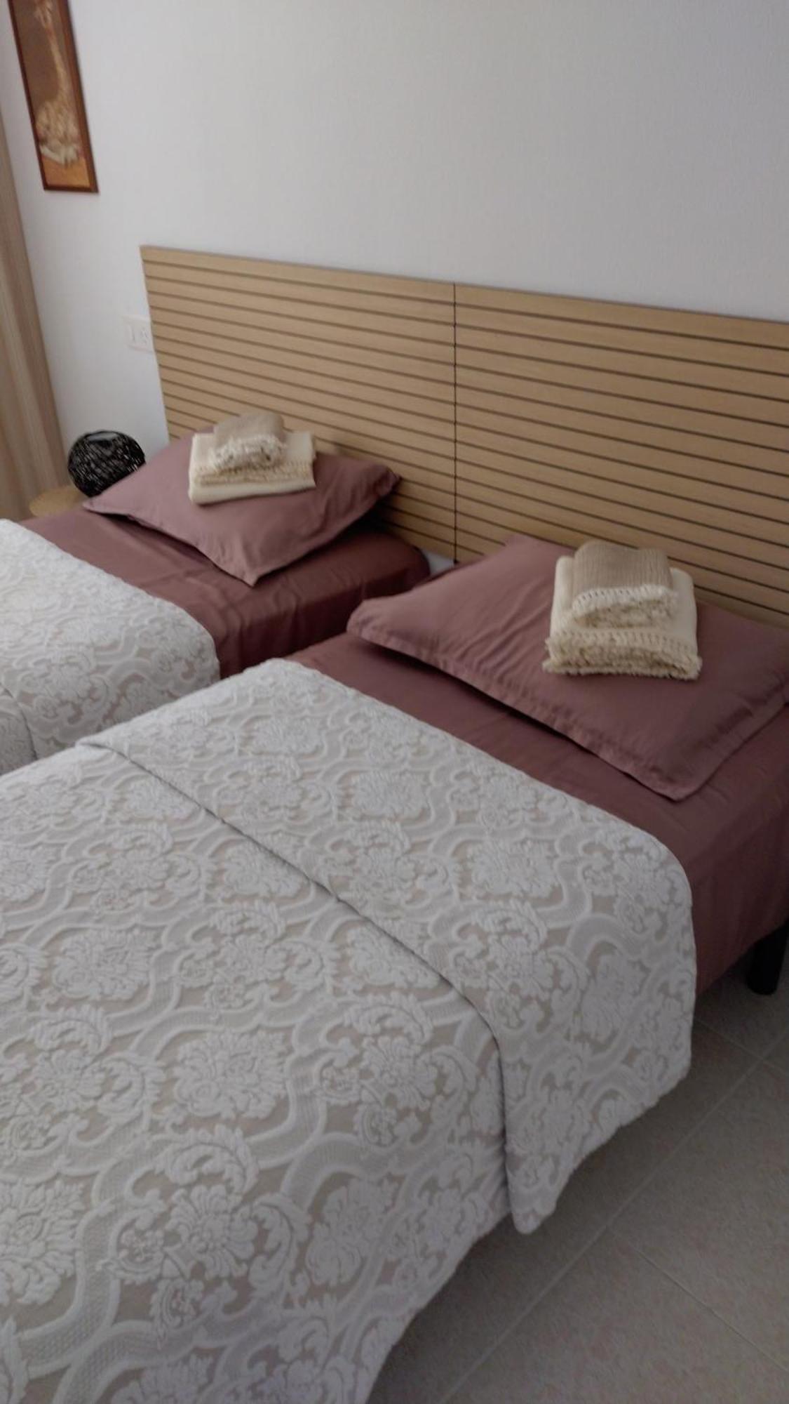 Cajal Apartments サンタ・ポラ エクステリア 写真